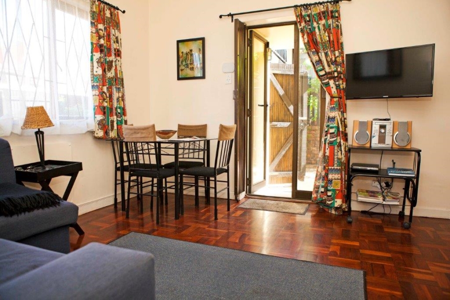 8 Bedroom Property for Sale in Fish Hoek Western Cape